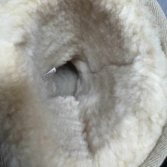 UGG Australia CLASSIC TALL Suede Sheepskin Boots Chestnut 5815 Size 6 Honey Tan - Picture 8 of 9